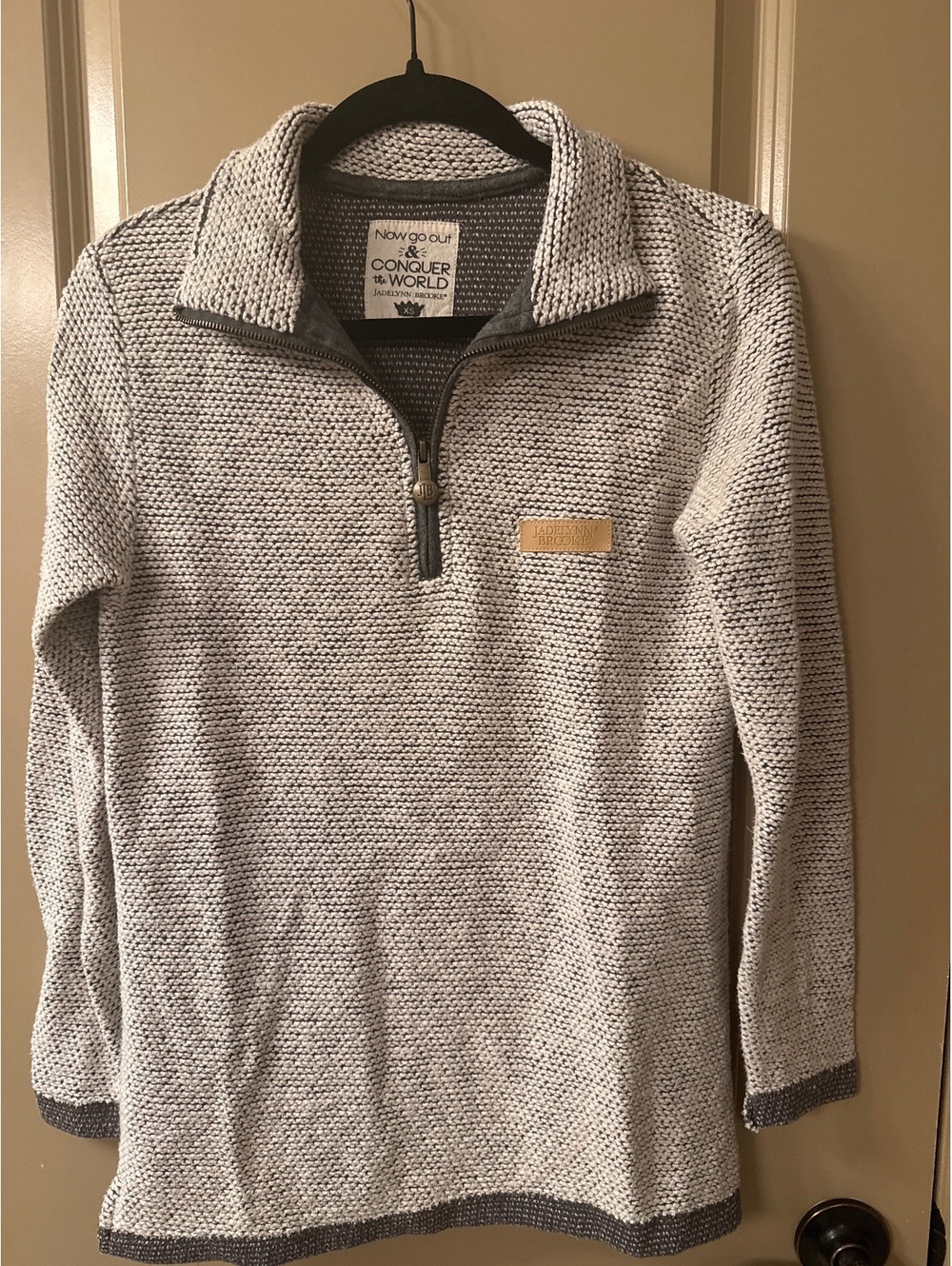 Jadelynn Brooke XS Gray Knit Quarter-Zip Pullover Sweater